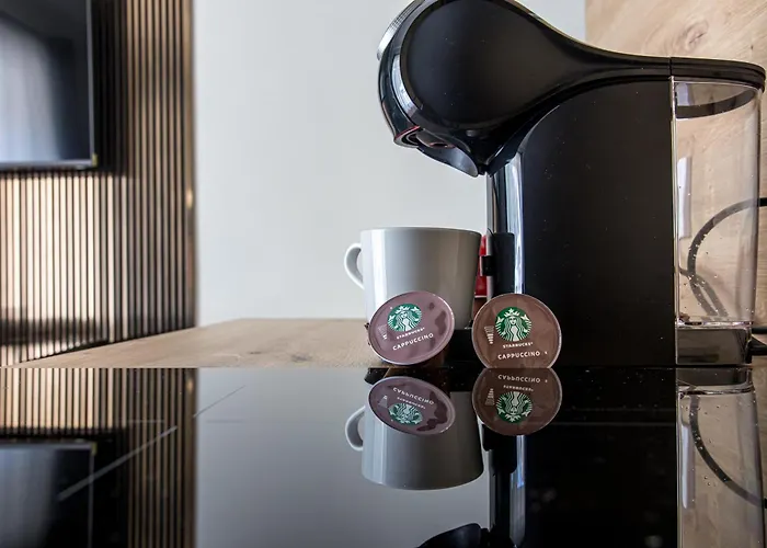 شقة Jaukus Apartamentai Palangoje Su Baseinu *